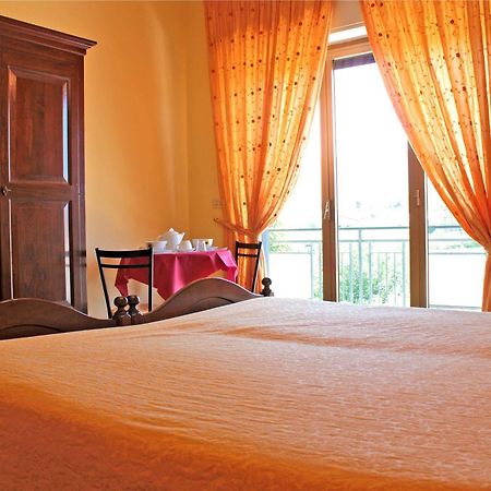 Bed and Breakfast Ai Tre Parchi Bed And Bike Рандаццо Экстерьер фото